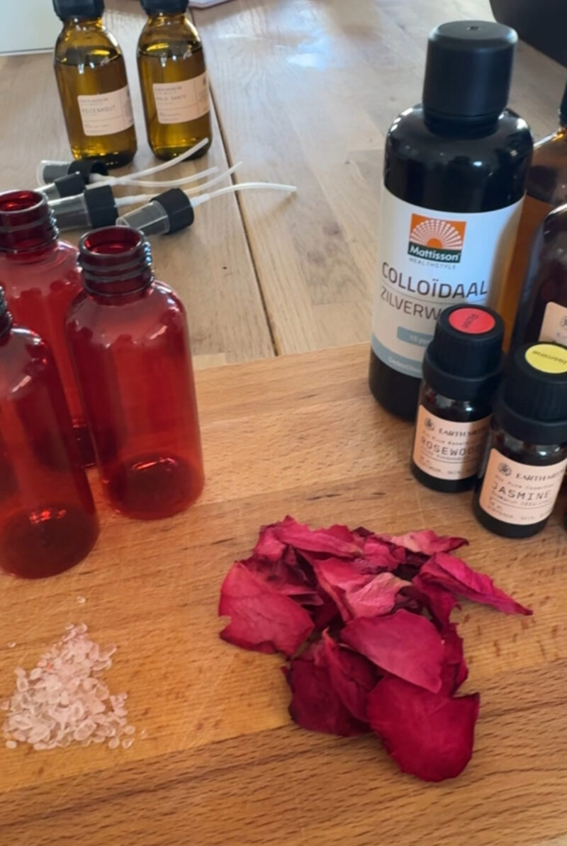 Creatie proces van de Mystic Rose Energy Spray